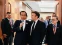 floating-Bertemu Macron, Jokowi...
