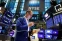 floating-Wall Street Sentuh Level...