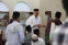 floating-Salat Jumat di Masjid...