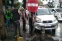 floating-Kemudikan Mobil, Bocah...