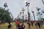 floating-Seru! Lomba Panjat Pinang...