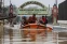 floating-Banjir 4 Meter Rendam...