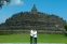 floating-Presiden Macron: Borobudur...