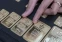 floating-Naik Rp17.000 per Gram,...