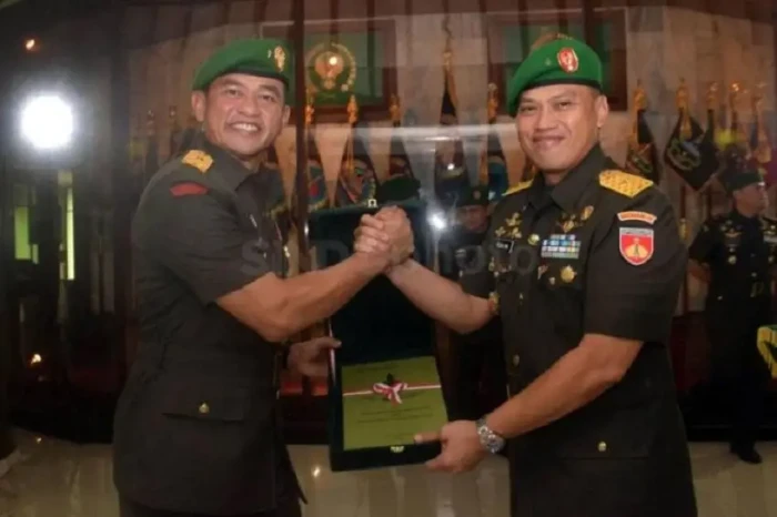 Danjen Kopassus Mayjen...