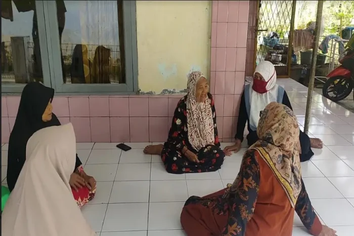 Nenek yang Dikabarkan...