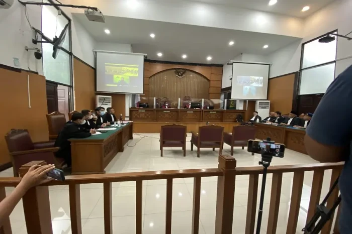 Sidang Kasus Penganiayaan...