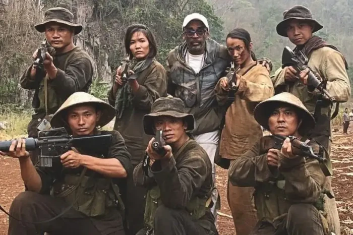 Film-Film dengan Senjata...