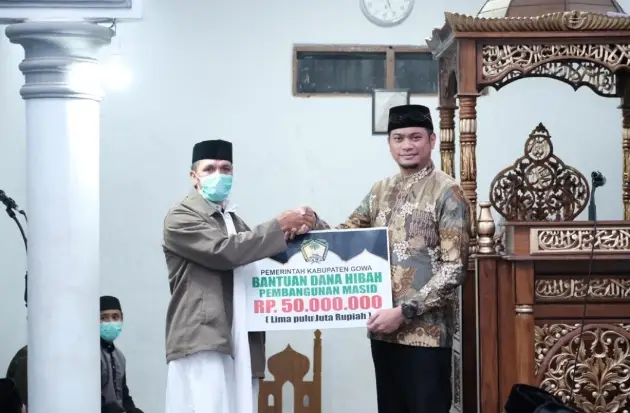 Tarawih Keliling, Adnan-Kio...