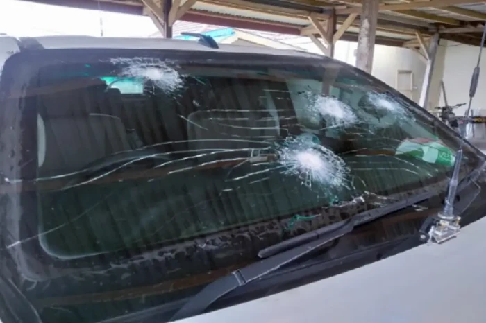 KKB Tembaki Mobil Patroli...