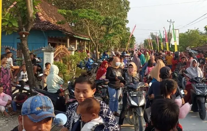 Pulang Kampung, Joko...