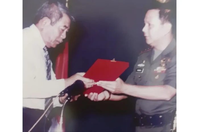 Mengenang Eks Danjen...