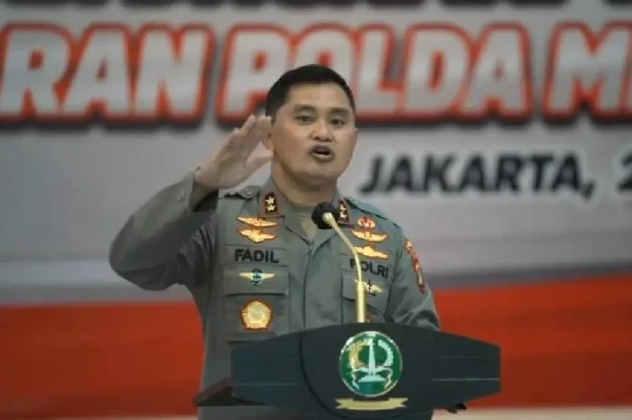 Pesan Menohok Fadil...
