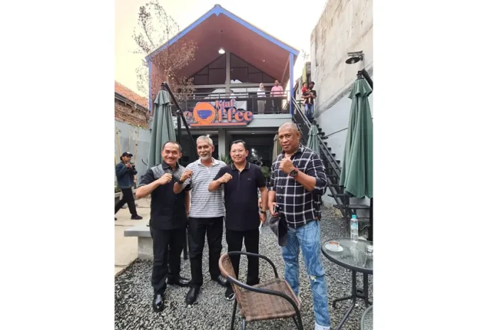 Dua Jenderal Kesehatan...