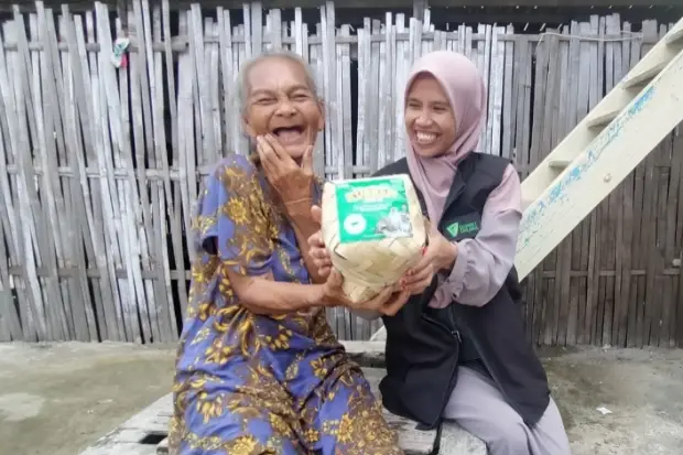Dompet Dhuafa Salurkan...