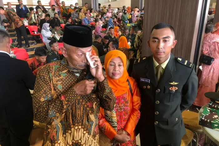 Tangis Haru Seorang...