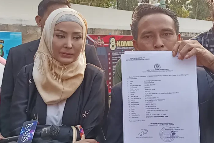 Chyntiara Alona Laporkan...