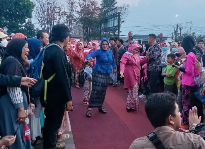 Gelar Festival dan Fashion...