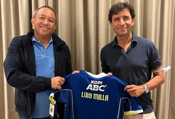Luis Milla Tiba di Indonesia,...