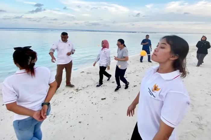 Lomba dan Jajanan Pasar...