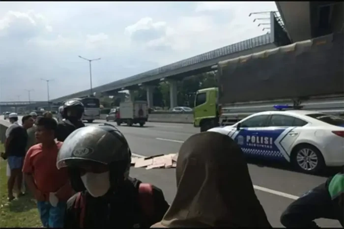 Diduga Bunuh Diri, Seorang...