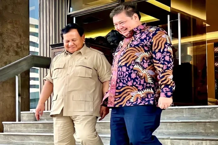 Airlangga Terima Kunjungan...