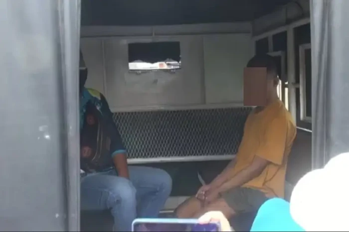 Pukul Nenek hingga Tewas,...