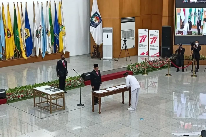 Resmi, Heru Budi Dilantik...