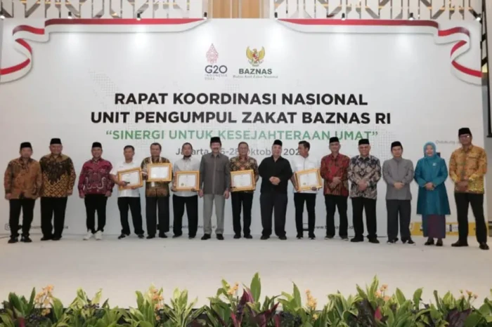 Kumpulkan Zakat Karyawan,...
