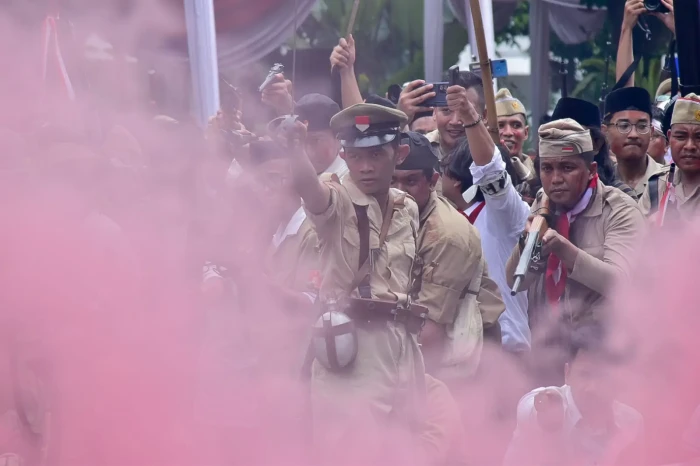 Aksi Heroik 3.500 Pejuang...