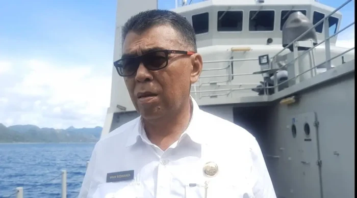 Bupati Natuna Wan Siswandi...