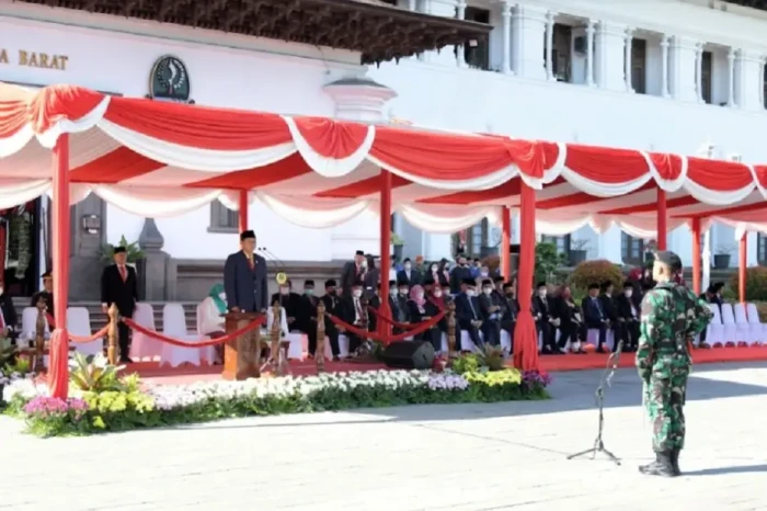 Peringati Hari Pahlawan,...