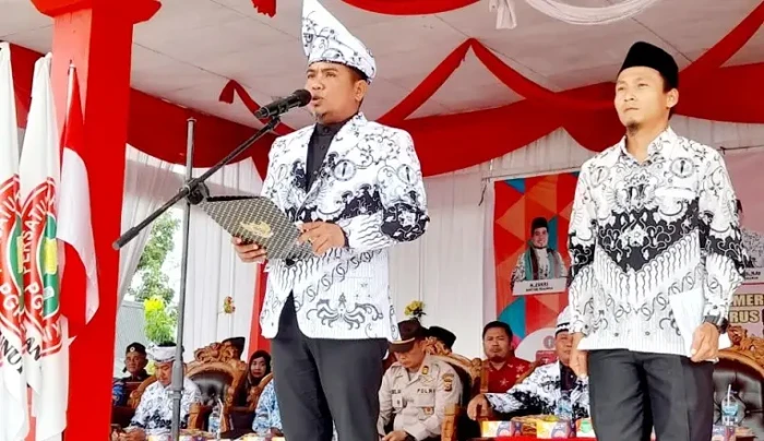 Peringatan Hari Pahlawan,...