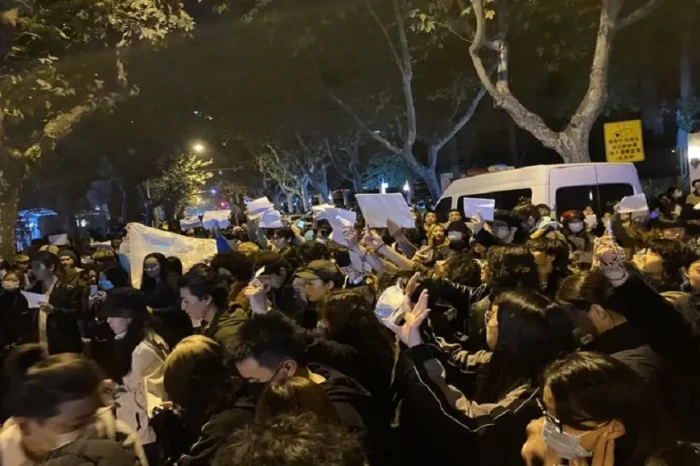 Demo China Meluas, Massa:...