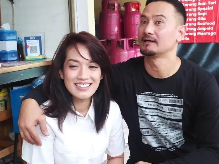 Menikah dengan Dj Lucyana,...