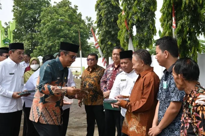 Kemendes PDTT Gelar...