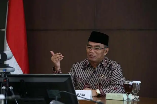 Natal dan Tahun Baru,...