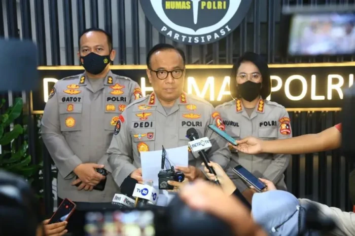 Polri Dirikan 1.868...