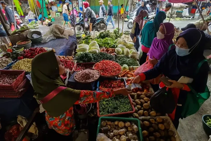 Pedasnya Cabai Rawit...