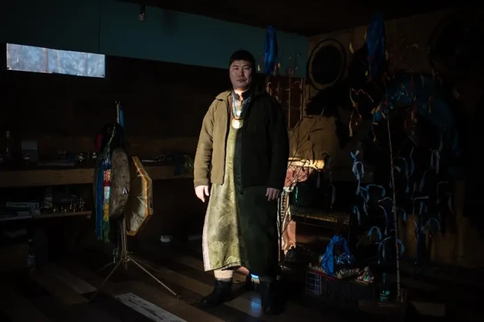 Dukun Siberia Ramalkan...