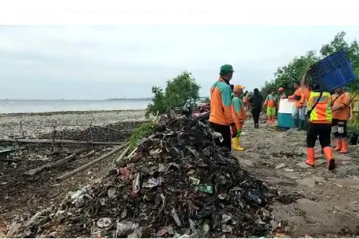 Kerja Keras! Pembersihan...
