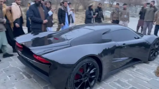 Taliban Puji Supercar...
