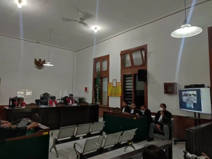 Terseret Kasus Suap...