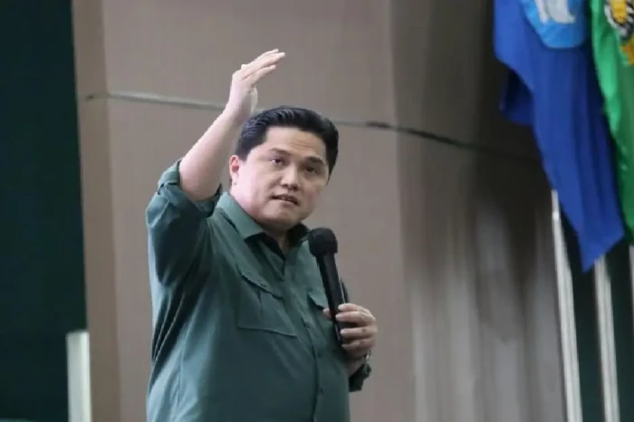 Omnibus Law ala Erick...