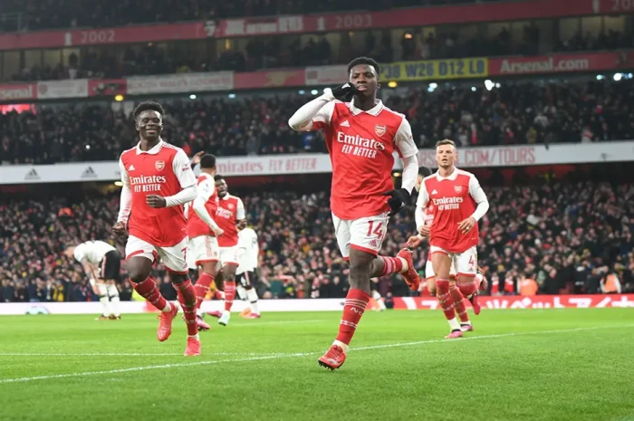 Gebuk MU, Arsenal Bikin...