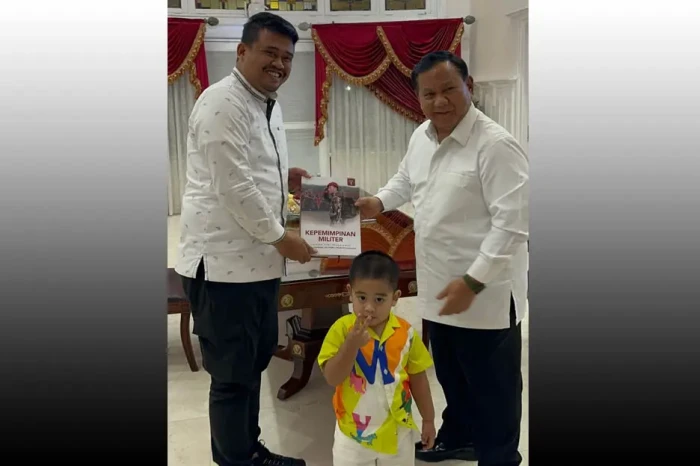 Momen Hangat Prabowo,...