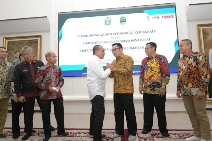 Gubernur Edy Jamu Ridwan...