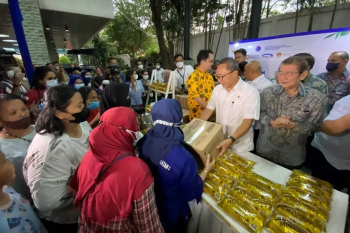 Beli Minyakita Wajib...
