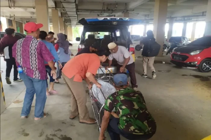 Kesal Sering Dipalaki,...