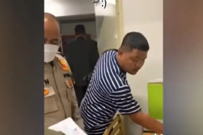 Pelaku Utama Debt Collector...